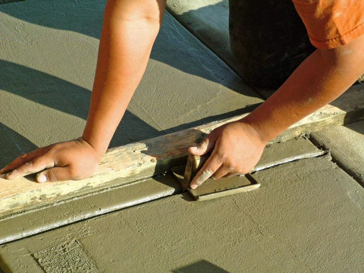 How Thick Should a Concrete Patio Be in San Diego, CA?
