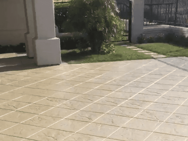 Concrete Resurfacing and and concrete staining services